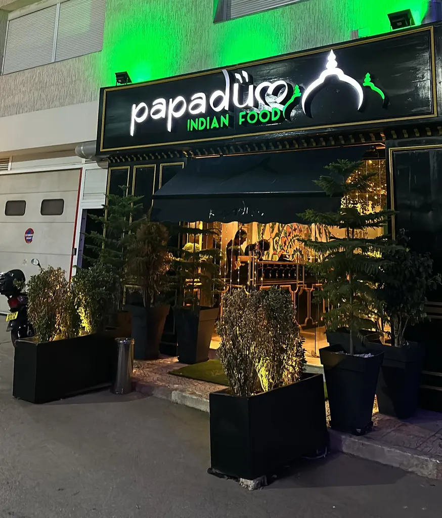 restaurant picture
