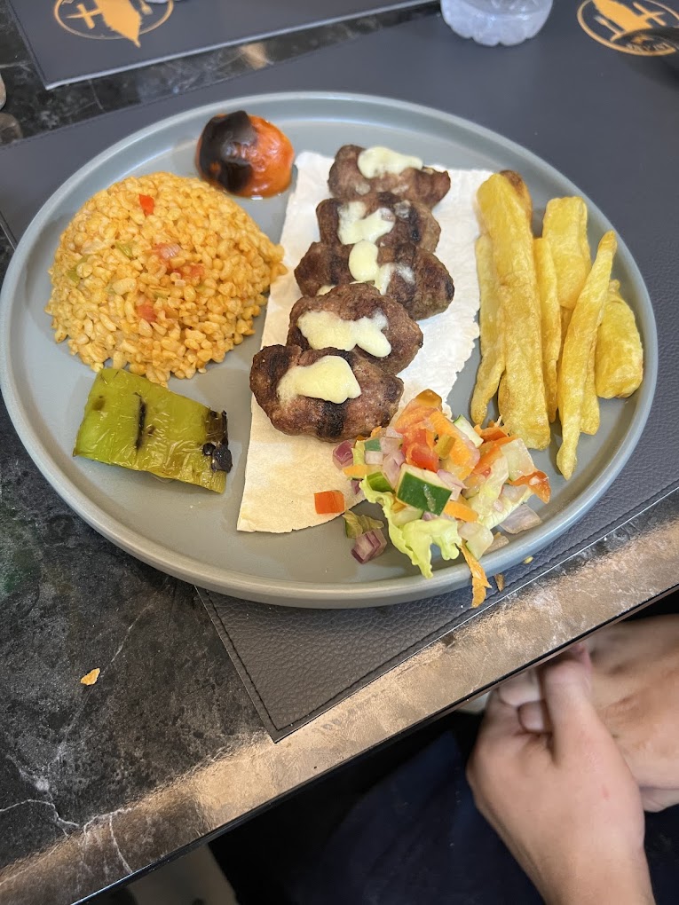 restaurant picture