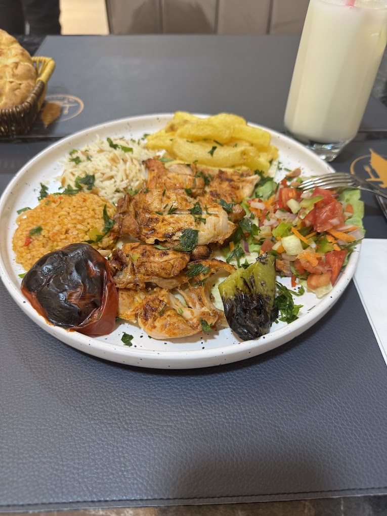 restaurant picture