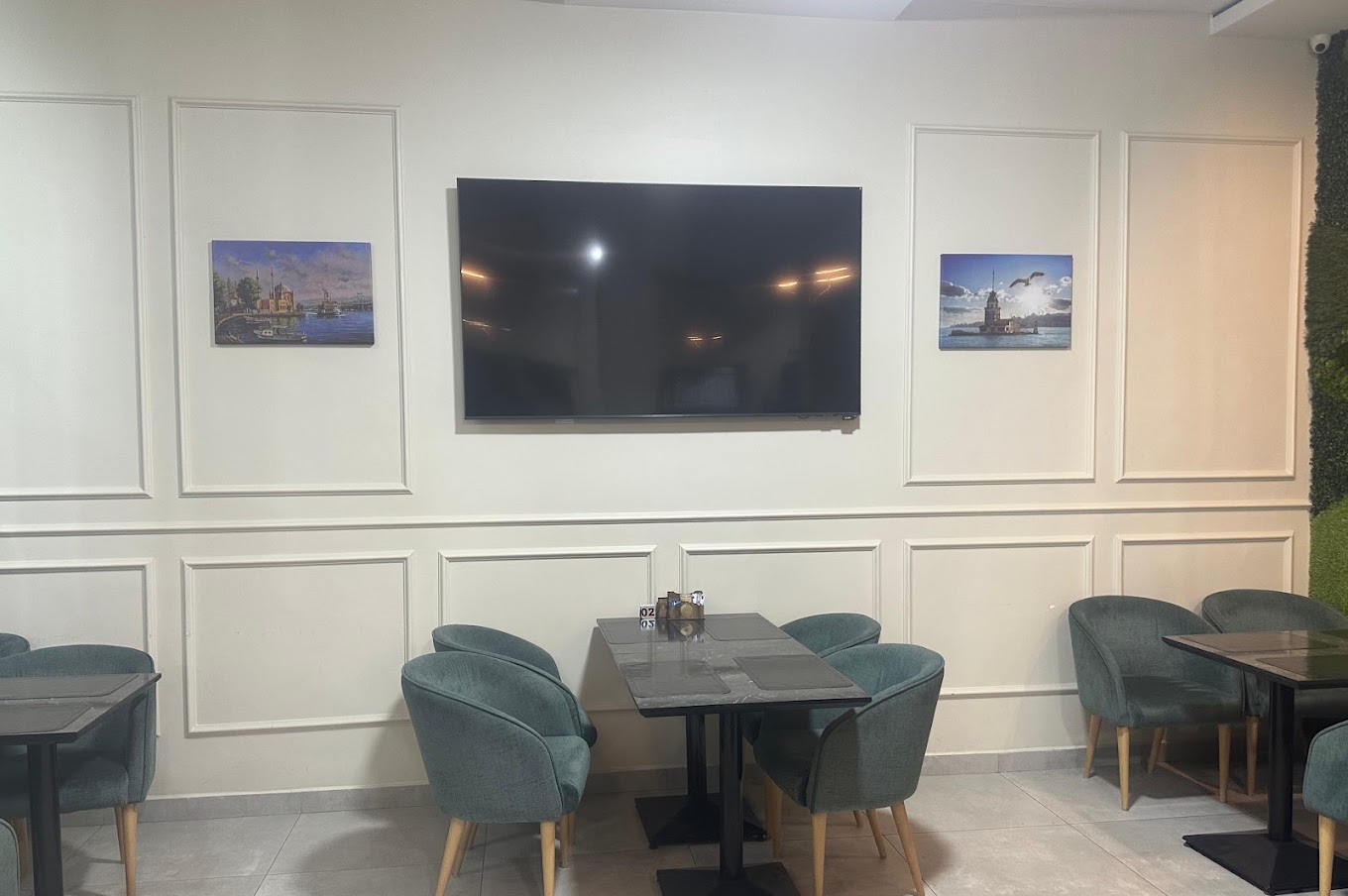 restaurant picture