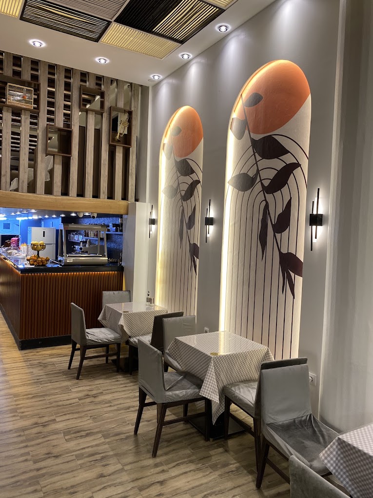 restaurant picture