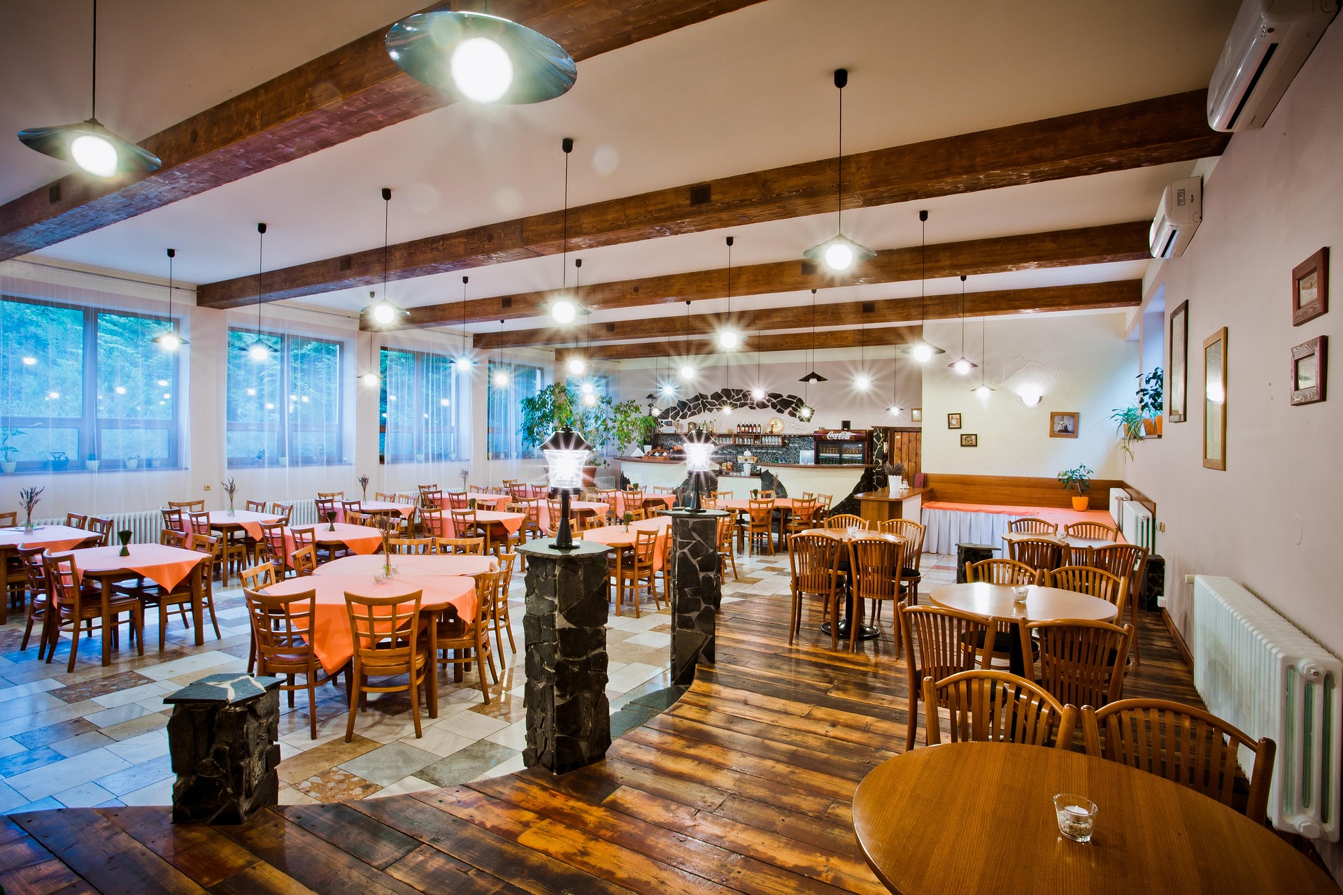 restaurant picture