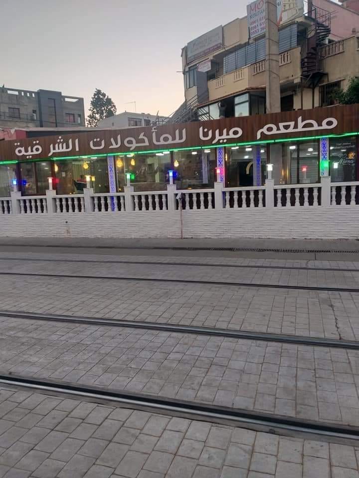 restaurant picture